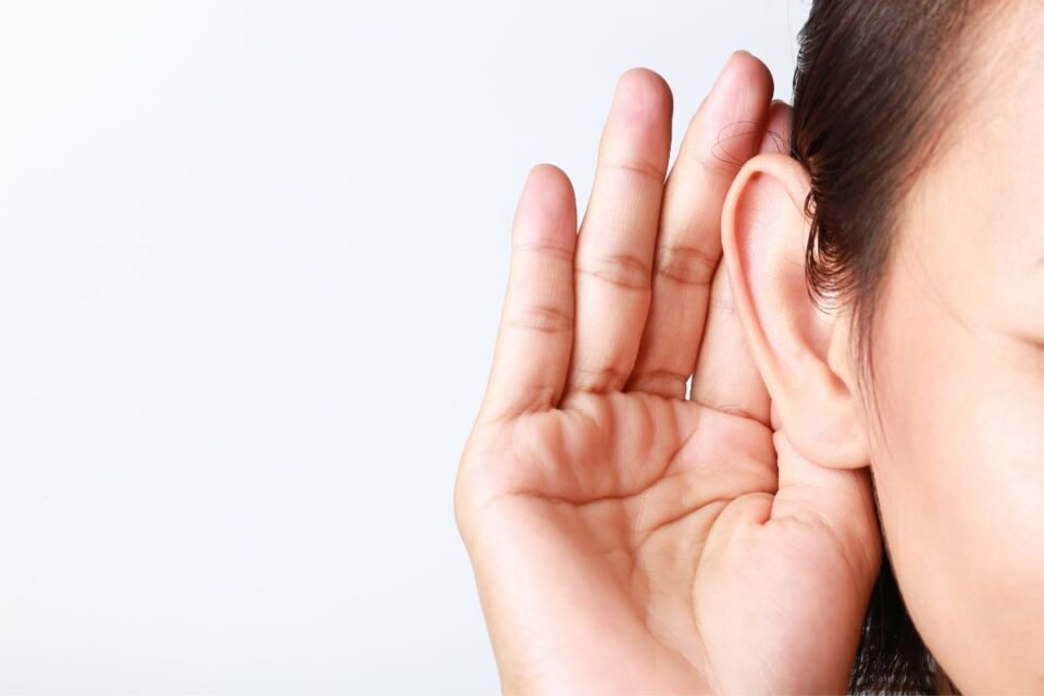 Como desenvolver habilidades de escuta ativa
